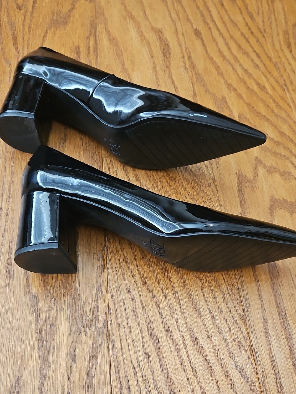 Zara patent leather block heel Shoes Sz 40 - Picture 7 of 7